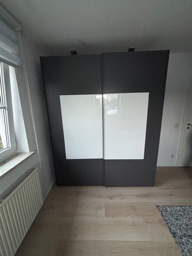 kleiderschrank
