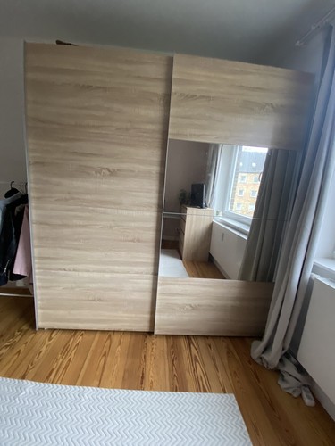 Großer kleiderschrank - großer,