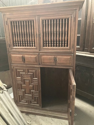 Spanischer schrank - spanischer,